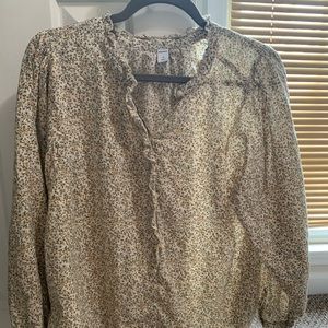 Old navy cream floral shirt